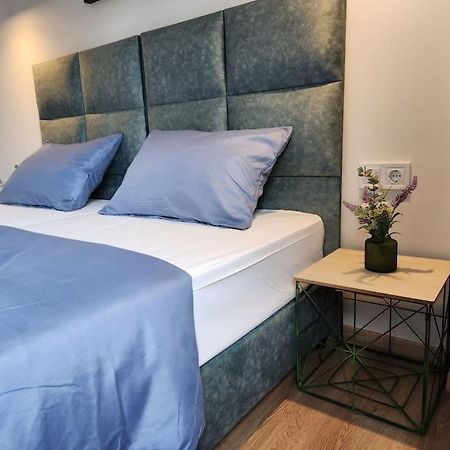 Lux House Attiki Vipgreece Lägenhet Aten Exteriör bild
