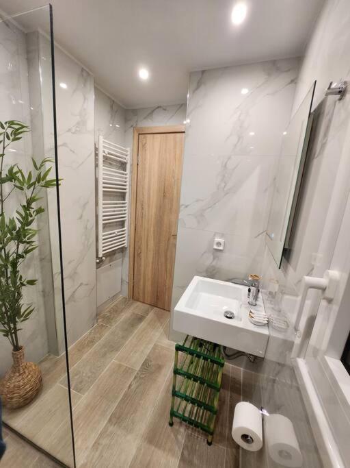 Lux House Attiki Vipgreece Lägenhet Aten Exteriör bild